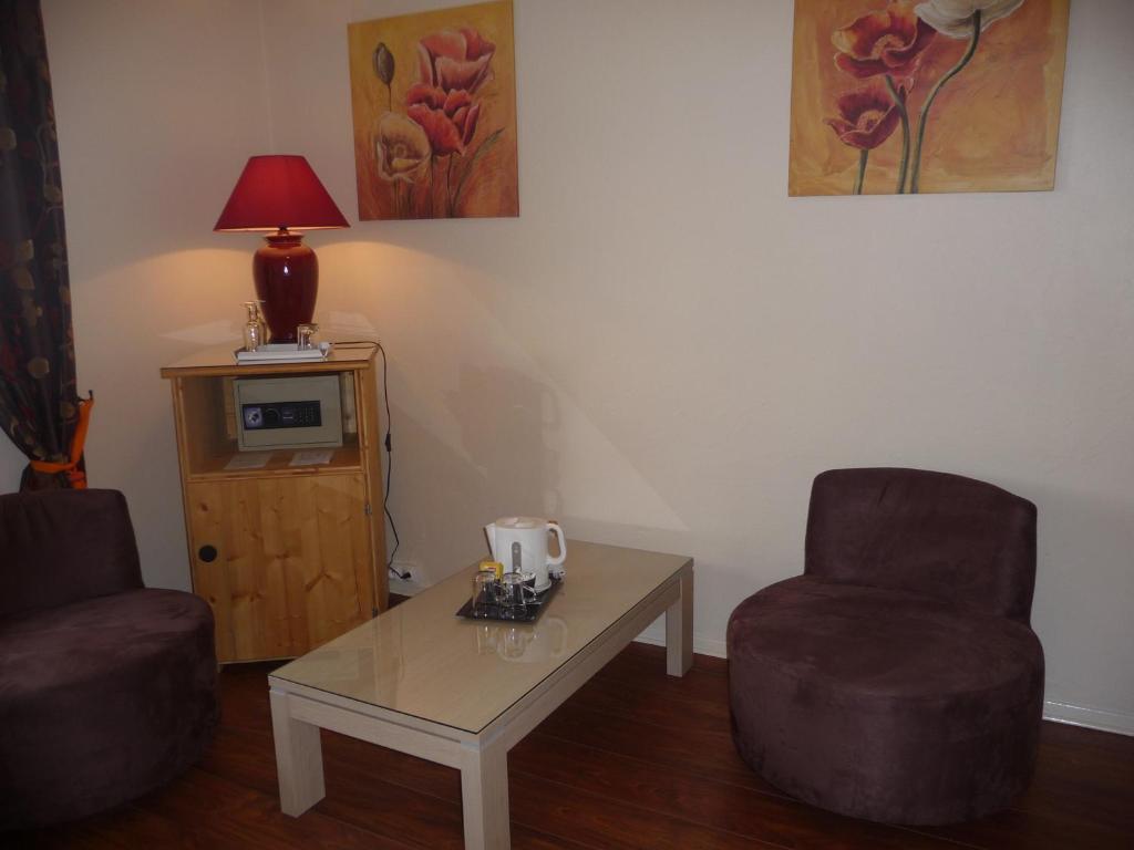 L'Oasis Otel Évian-les-Bains Oda fotoğraf